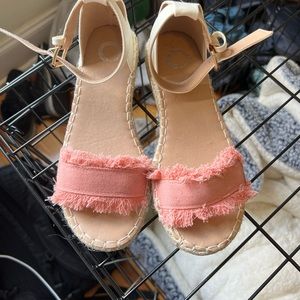 Journee Collection-Tristeen Espadrille Sandal